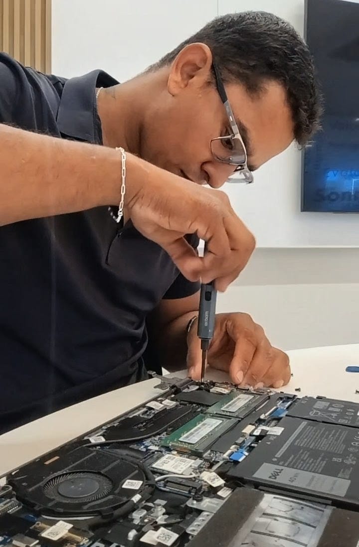 Bastidores Hardware